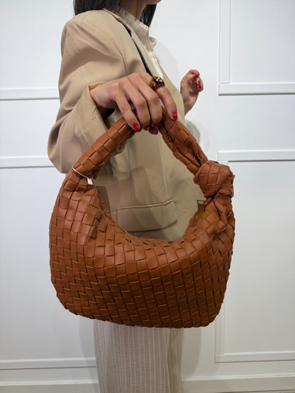 Bolso trenzado piel