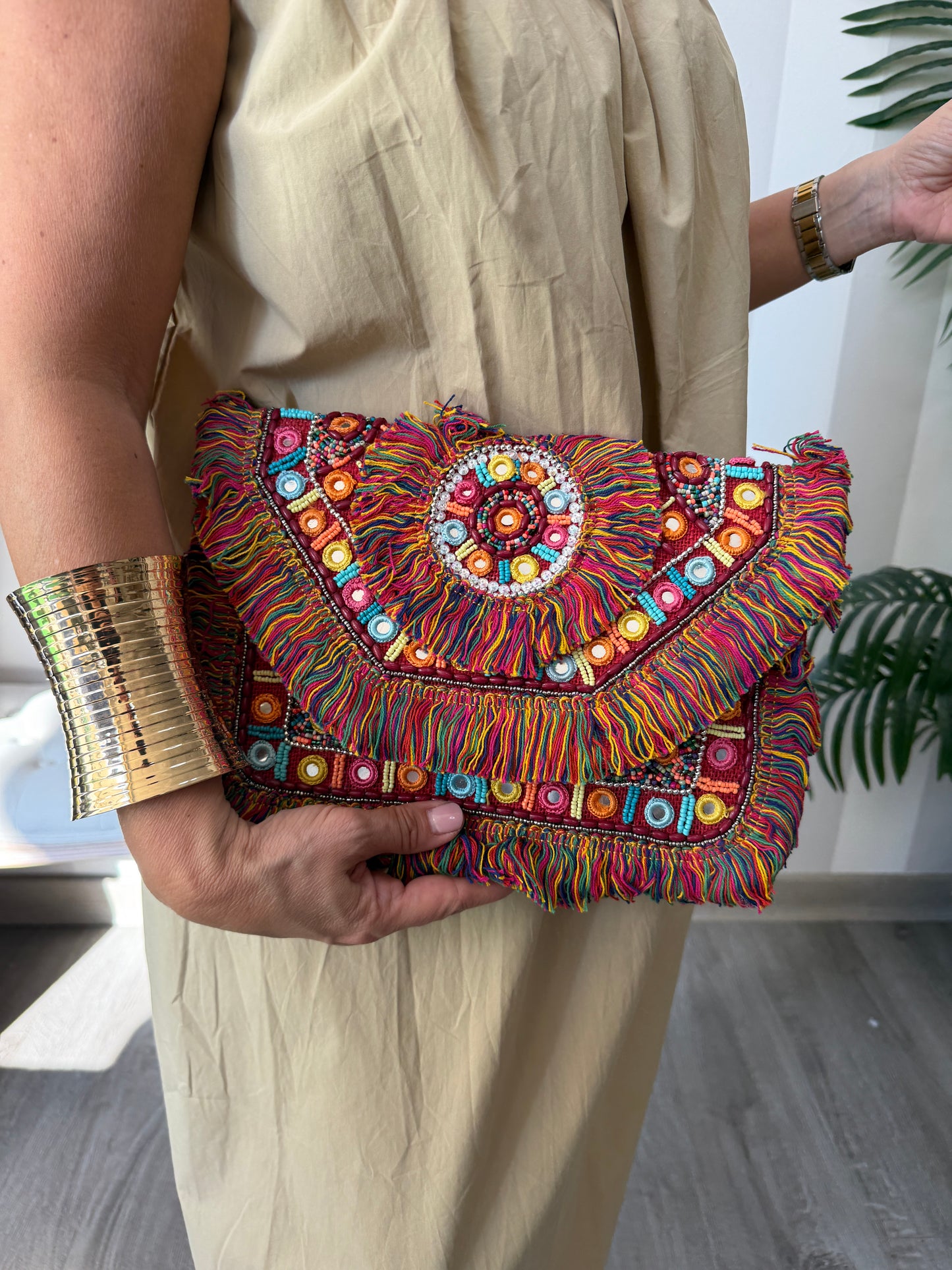 Bolso bordado cristales