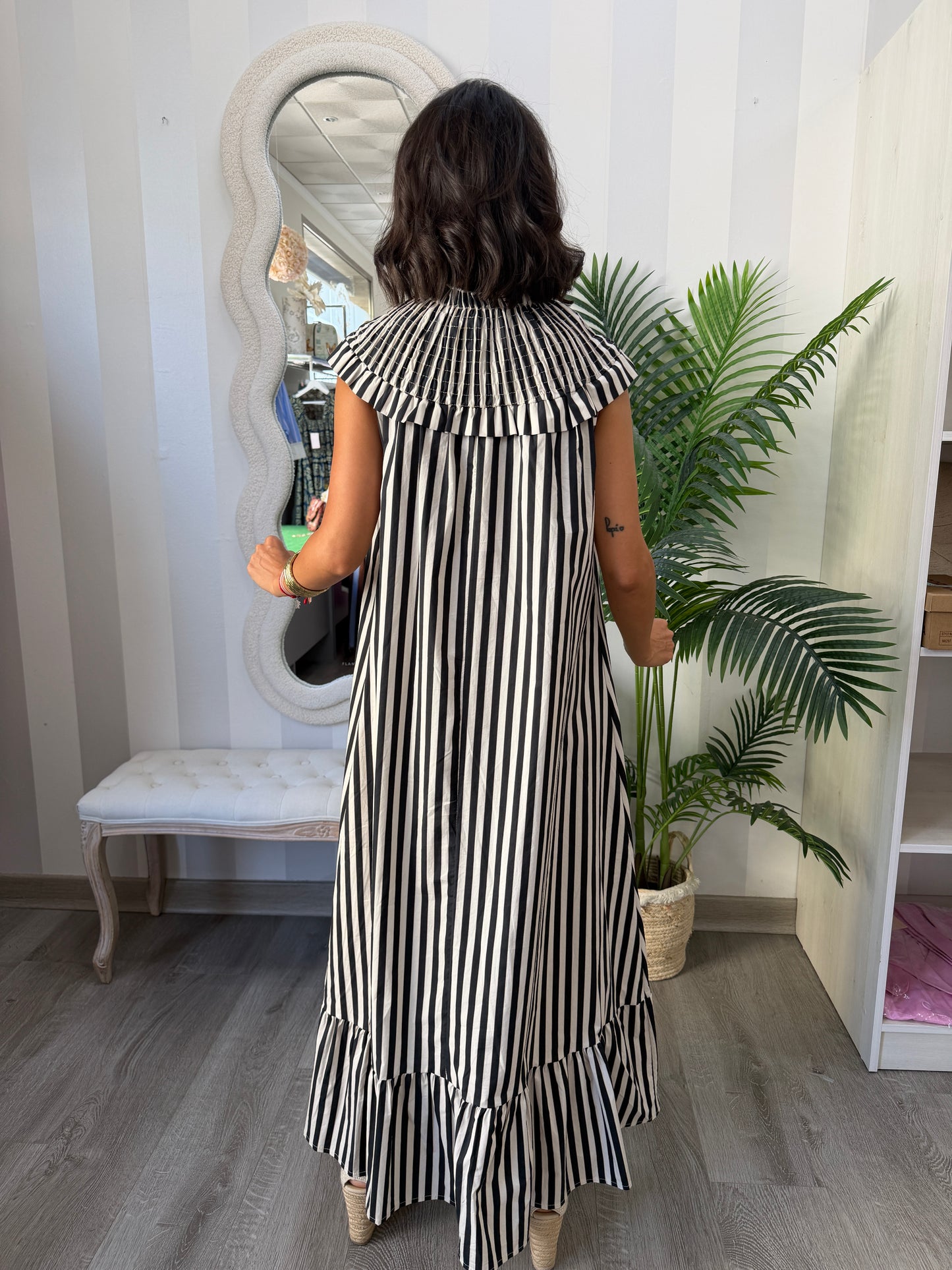 Vestido cuello nido abeja