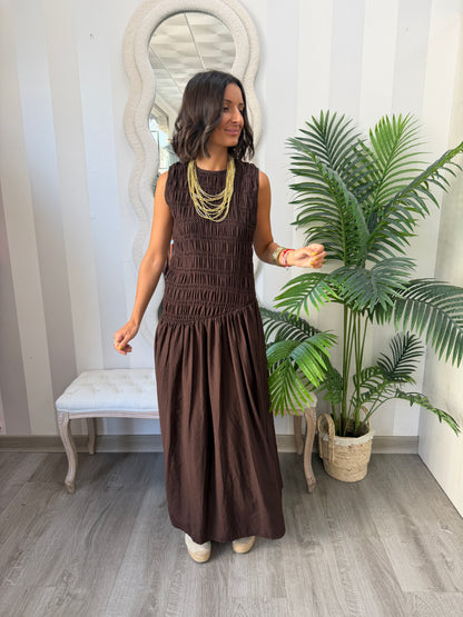 Vestido marrón nido de abeja