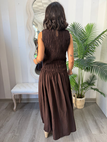 Vestido marrón nido de abeja