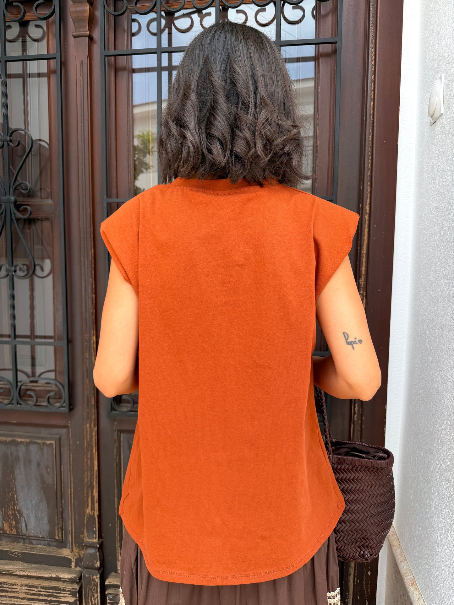 Camiseta Hombreras